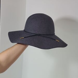 Floppy Circular Crown Wool Hat Grey Adjustable